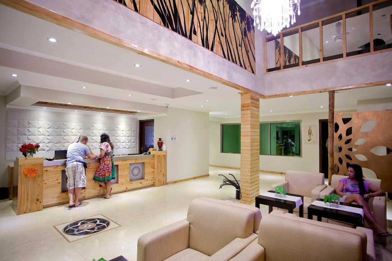 Kaani Beach Hotel At Maafushi Exterior photo