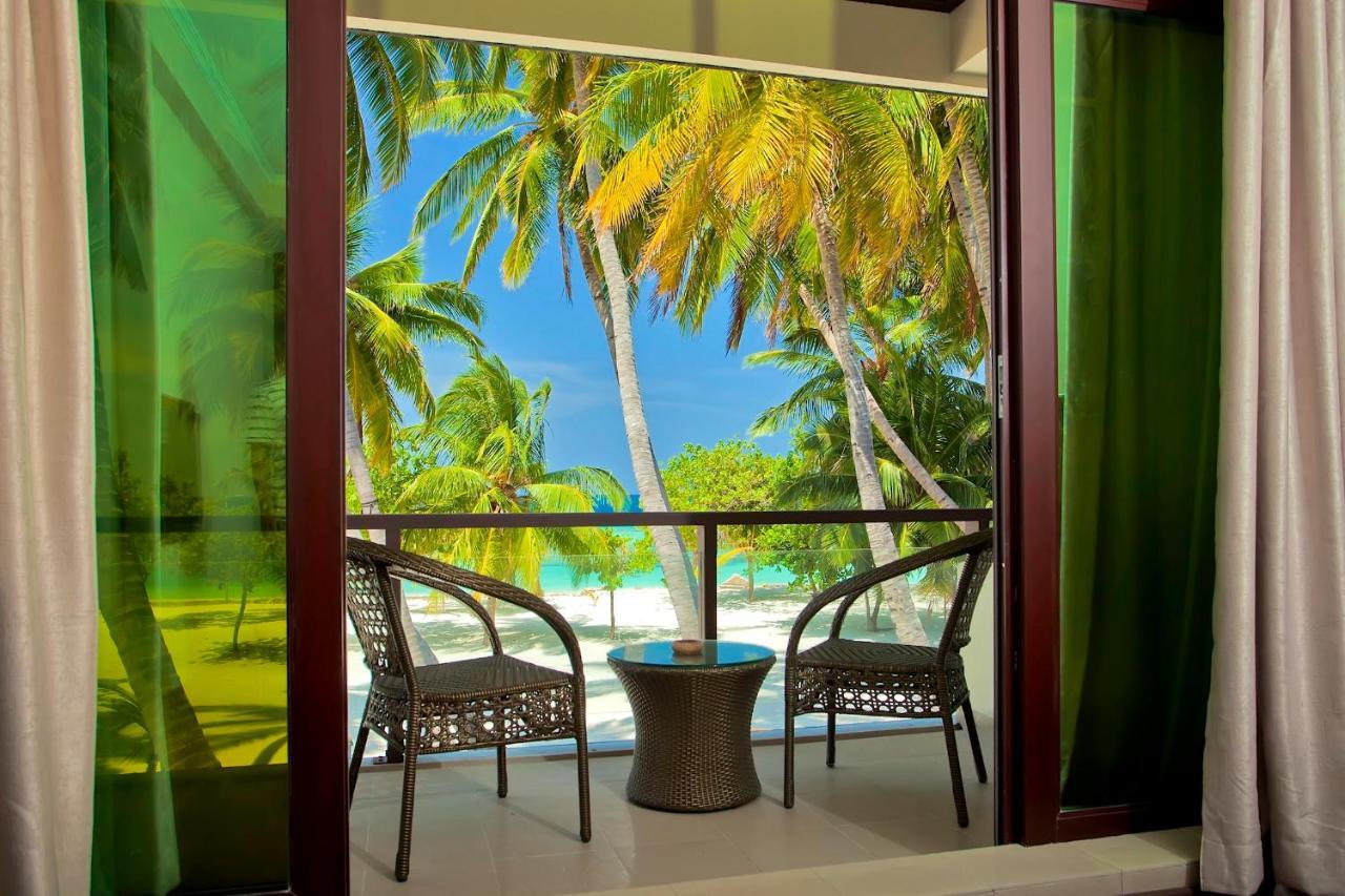 Kaani Beach Hotel At Maafushi Exterior photo
